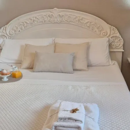 S'arrosa De Monti Apartmán *