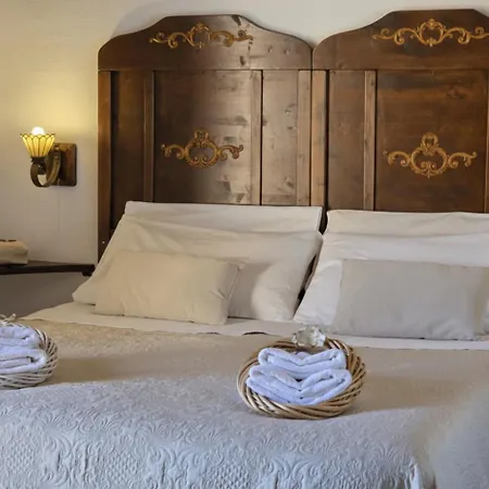 S'arrosa De Monti Apartment *