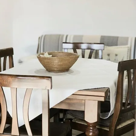 Apartment S'arrosa De Monti *