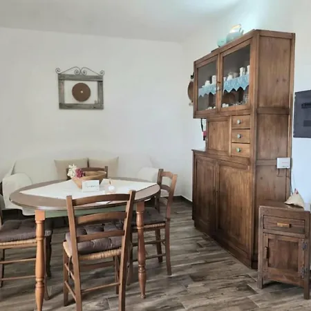 S'arrosa De Monti