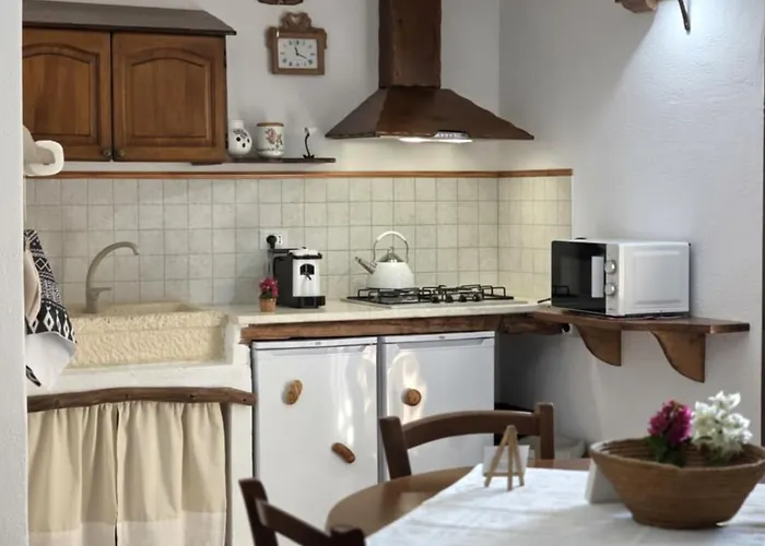 アパート S'arrosa De Monti *