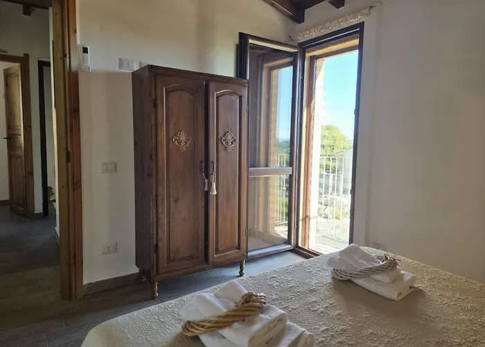 アパート S'arrosa De Monti *