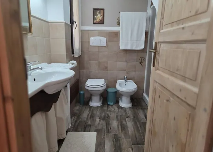 S'arrosa De Monti アパート